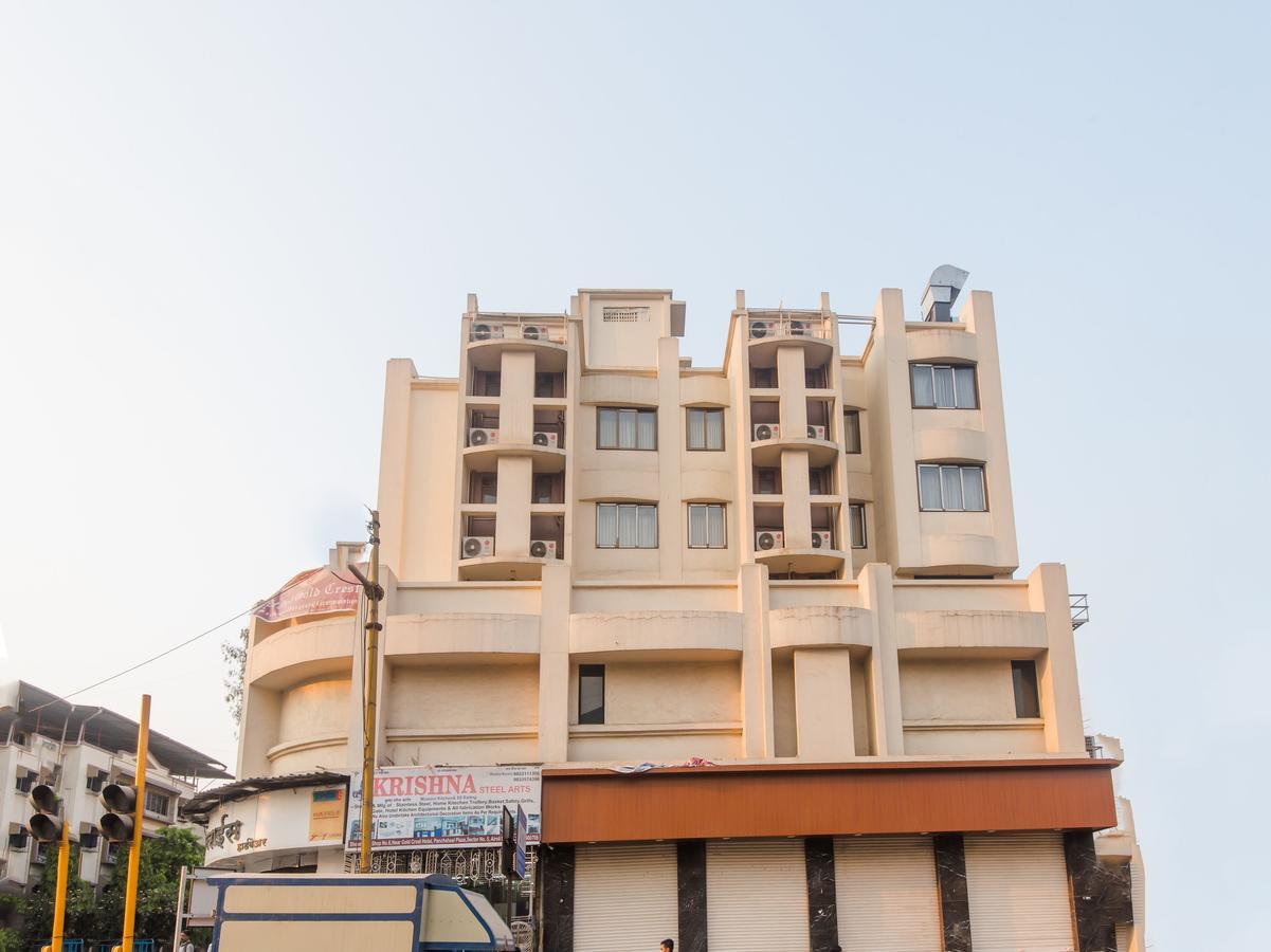 Oyo 13089 Hotel Gold Crest Navi Mumbai Ngoại thất bức ảnh